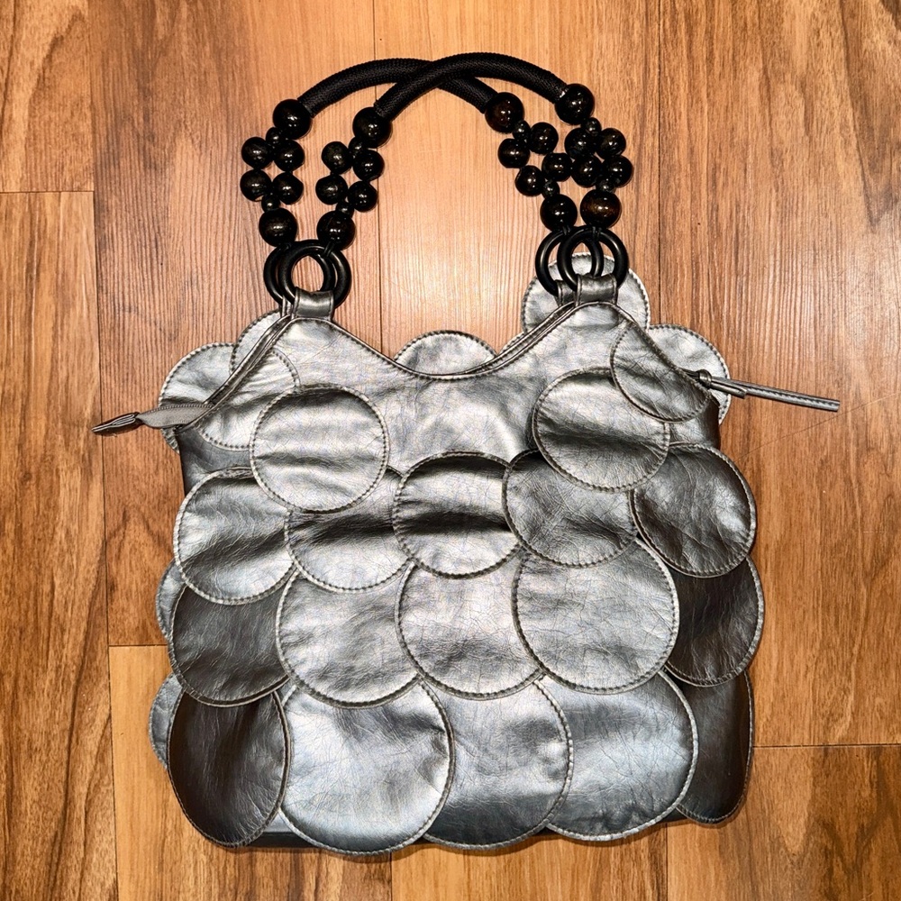 Vintage Attention silver metallic layered circle shoulder bag with beaded handle